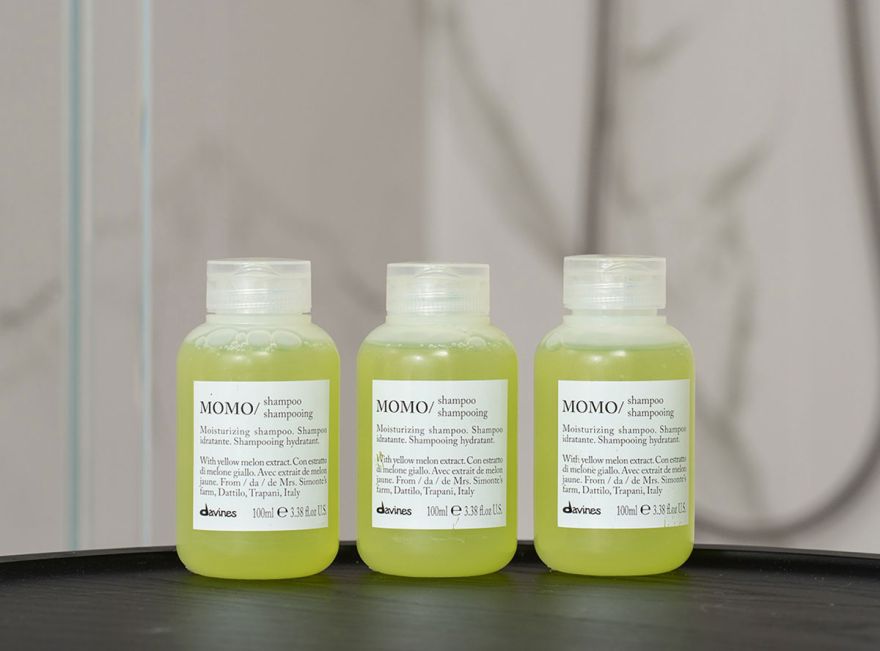 Champú MOMO en formato viaje